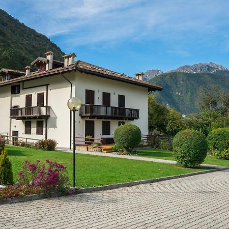Appartamento Manuela Pieve Di Ledro Exterior foto